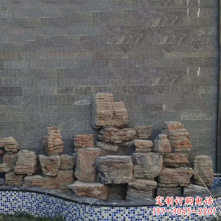 新乡别墅庭院假山鱼池
