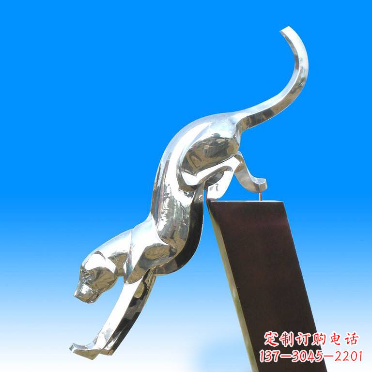 新乡豹玻璃——玻璃钢豹子雕塑