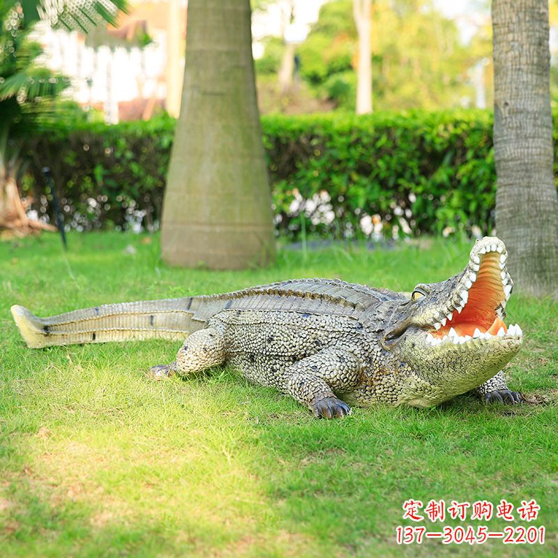 新乡玻璃钢仿真动物雕塑点亮园林景观