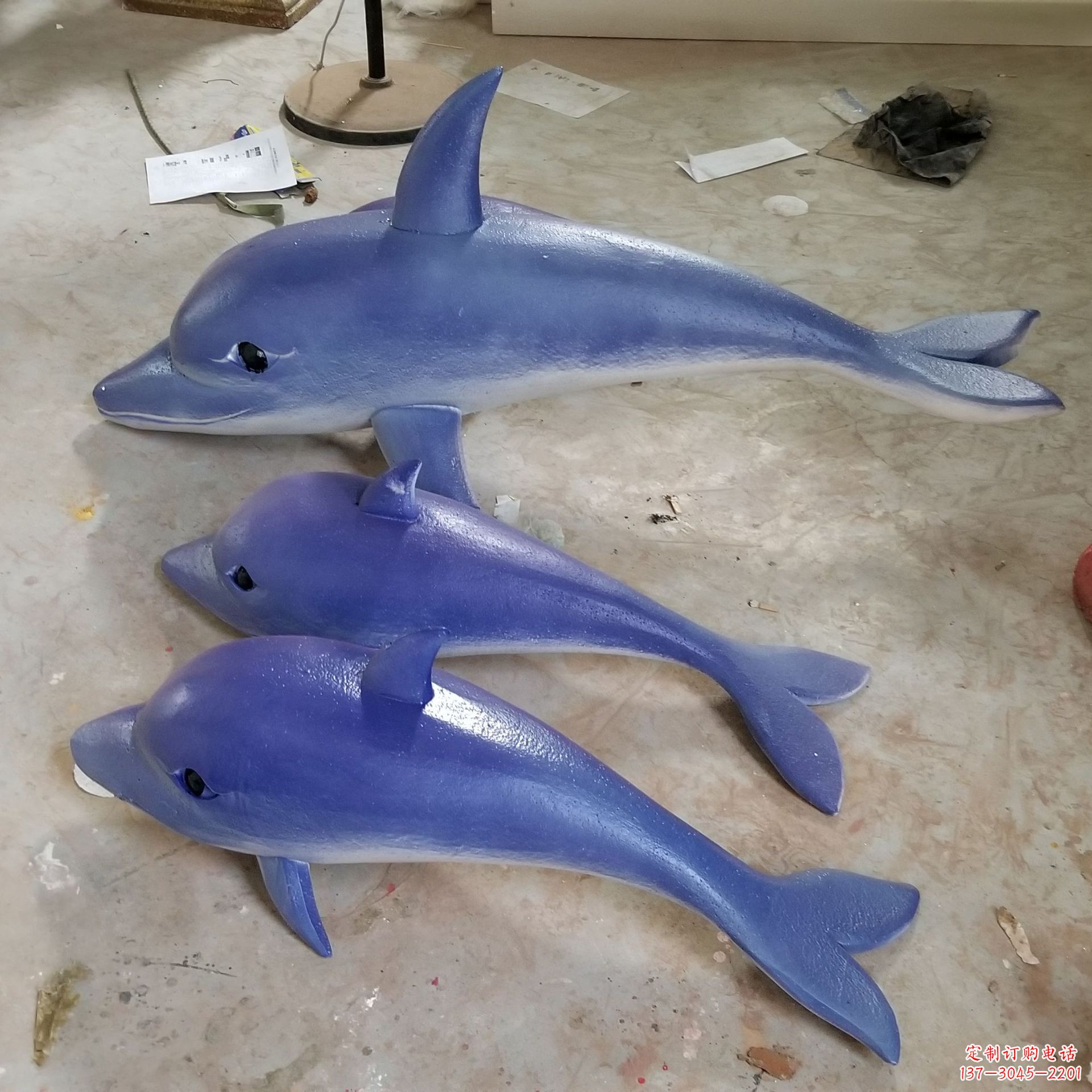 新乡玻璃钢海豚雕塑
