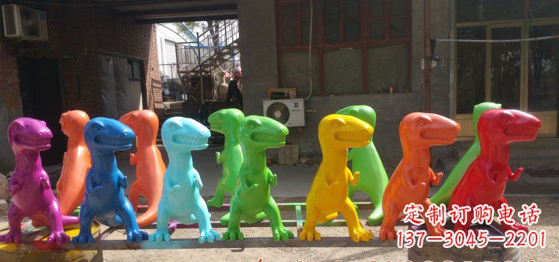 新乡玻璃钢制作的恐龙雕塑精美而又耐久