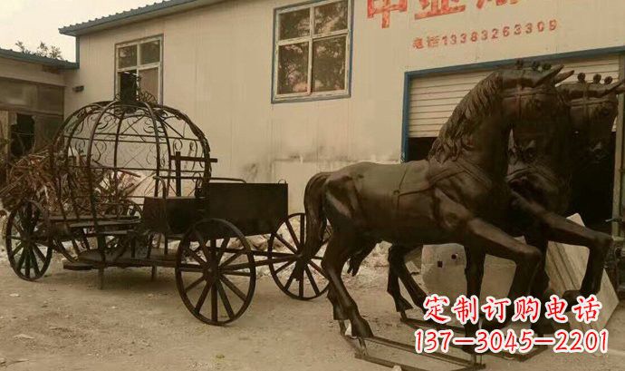 新乡玻璃钢欧式马车雕塑精美艺术品