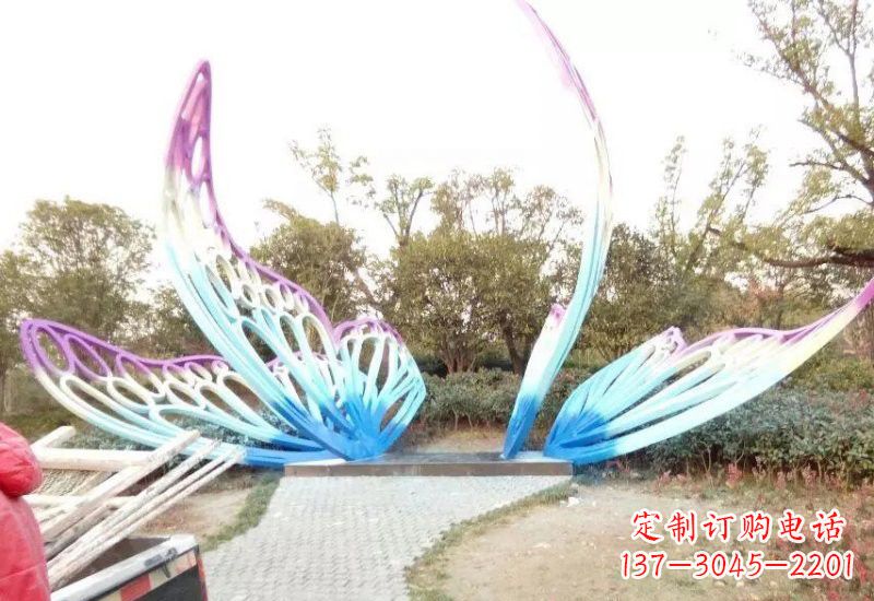 新乡不锈钢彩色蝴蝶雕塑