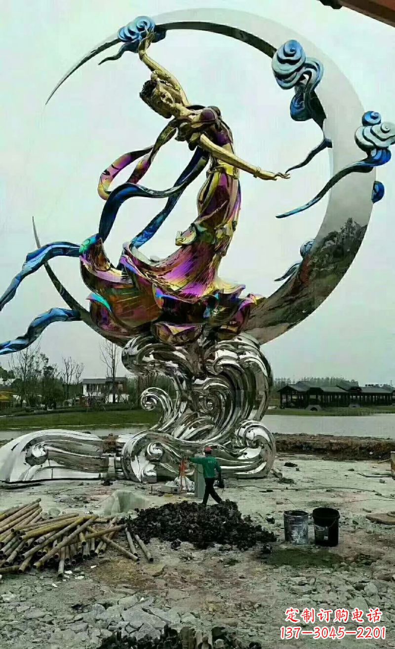 新乡不锈钢嫦娥奔月雕塑1
