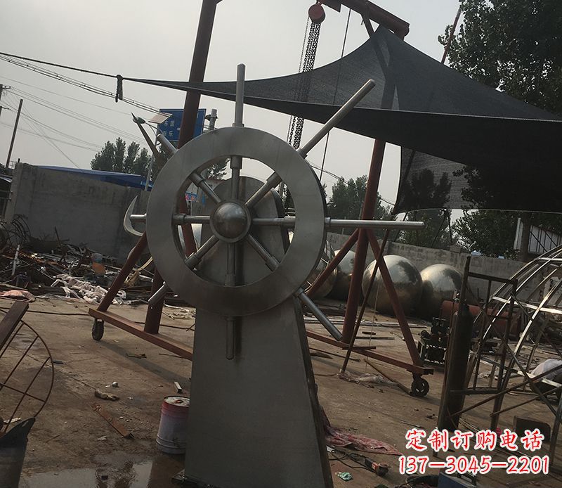 新乡不锈钢船舵景观雕塑 (2)