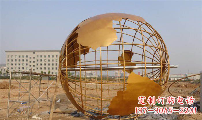 新乡美丽的地球雕塑