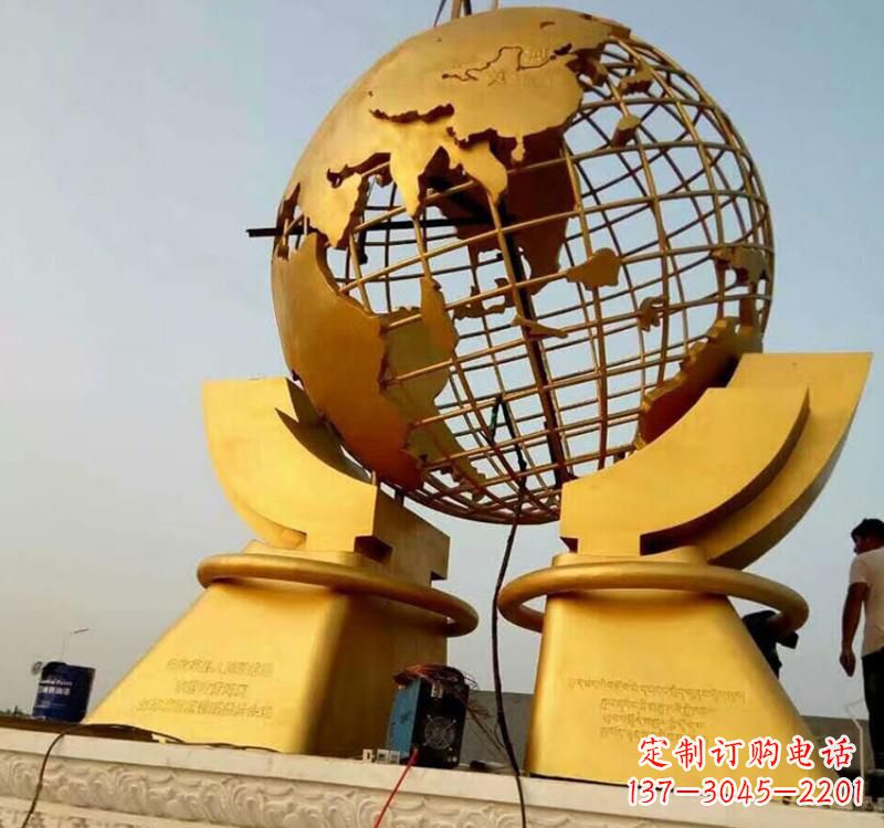 新乡不锈钢地球仪镂空雕塑以艺术展示地球的美