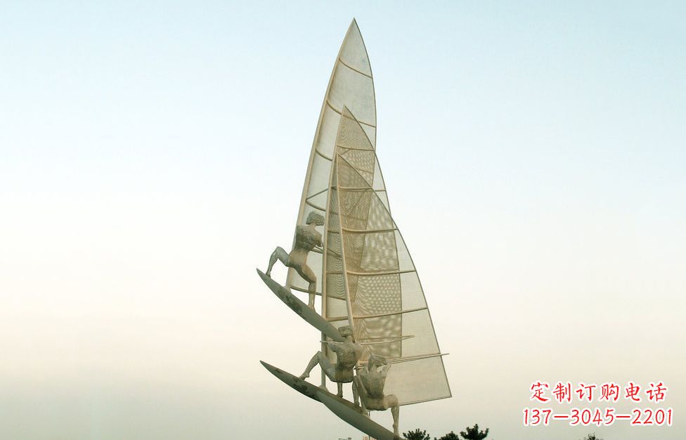 新乡不锈钢帆船比赛广场景观雕塑