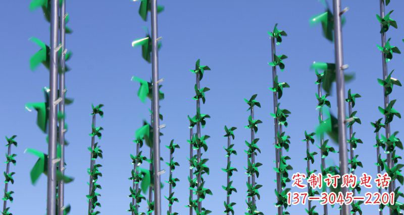 新乡螺旋风车给广场景观带来的旋转欢乐