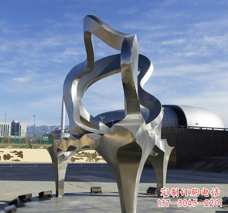新乡不锈钢钢琴雕塑让音乐穿越时空