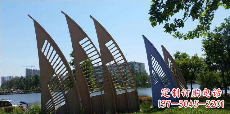 新乡不锈钢公园抽象船帆雕塑