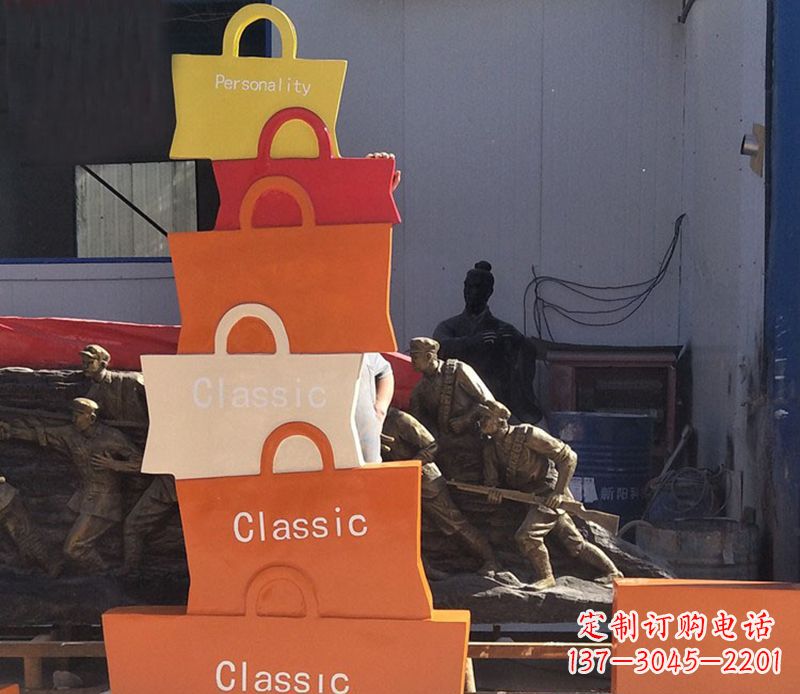 新乡不锈钢购物袋雕塑2
