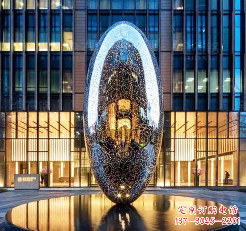 新乡不锈钢圆环雕塑抽象艺术的完美诠释
