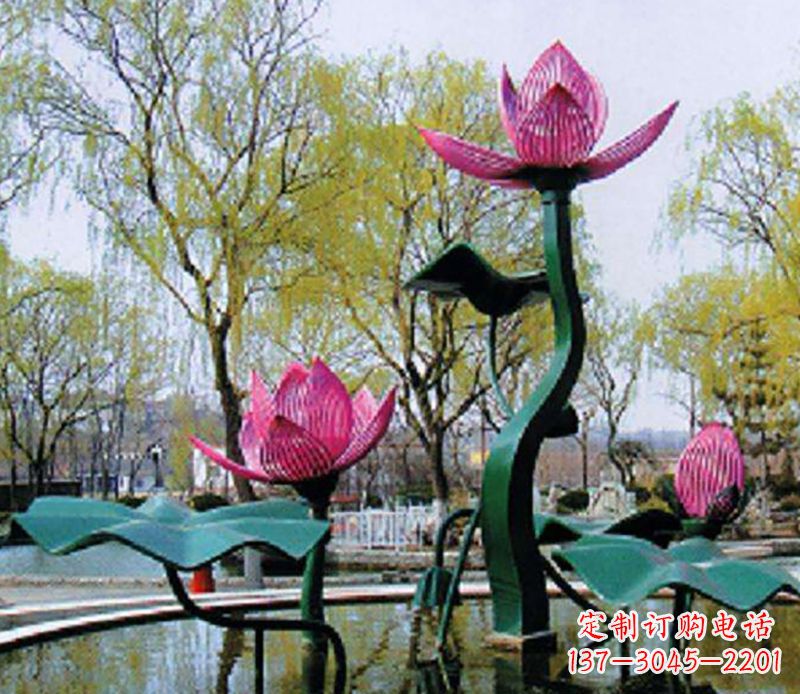 新乡不锈钢荷花景观雕塑