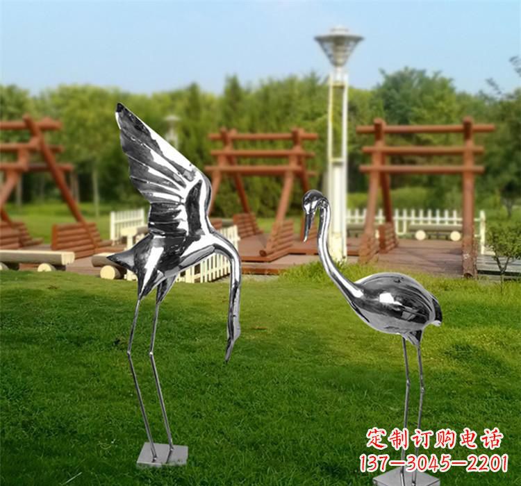 新乡不锈钢仙鹤雕塑艺术精美、气质高雅