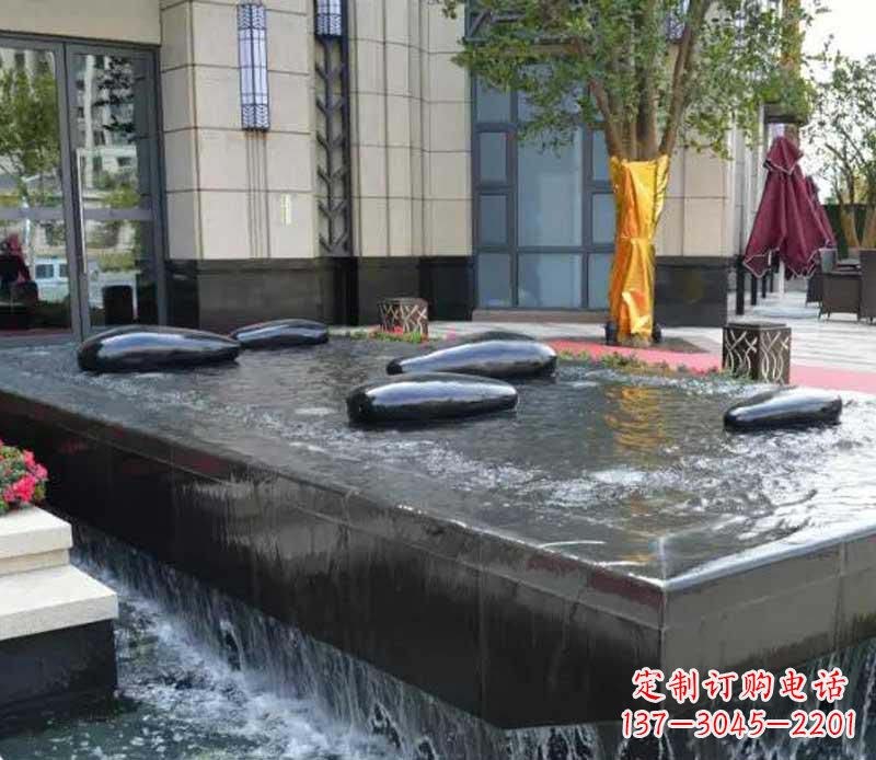 新乡不锈钢景观异形水滴雕塑
