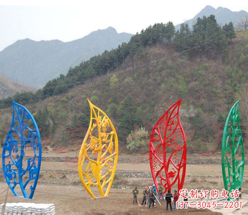 新乡不锈钢镂空树叶景观雕塑精美绝伦