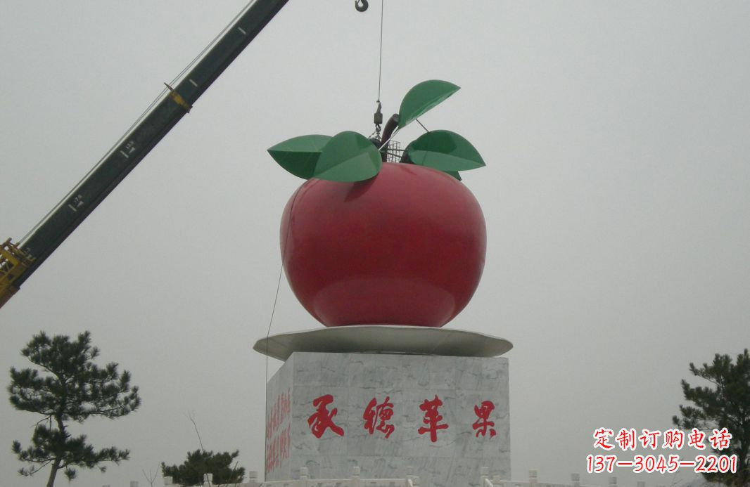 新乡不锈钢苹果雕塑精美绝伦的艺术杰作