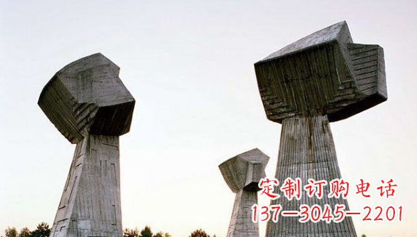 新乡不锈钢拳头一种独特的雕塑材料