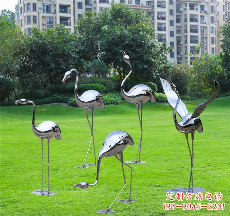新乡不锈钢仙鹤雕塑——传承中华文化精髓