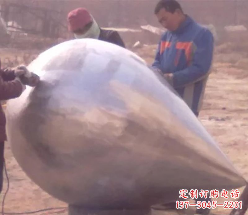 新乡不锈钢水滴雕塑精致美丽的艺术品