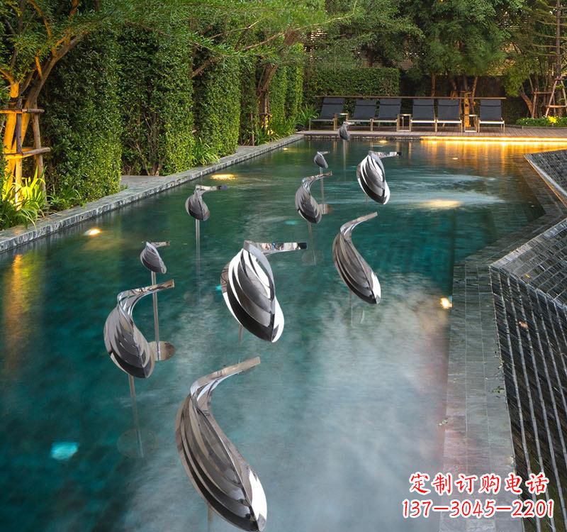 新乡不锈钢动物雕塑——美丽的水景装置