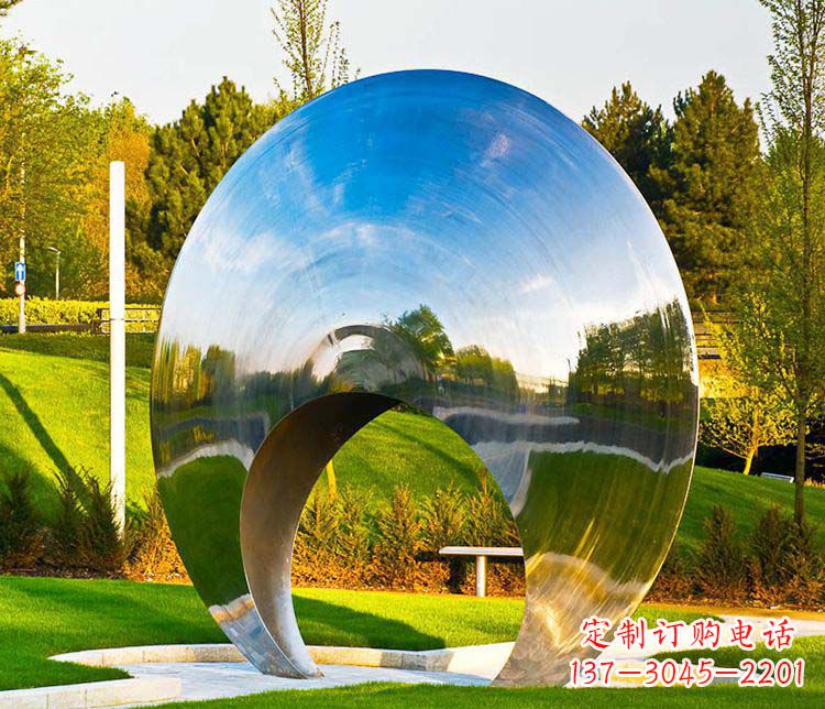 新乡不锈钢圆环抽象雕塑1