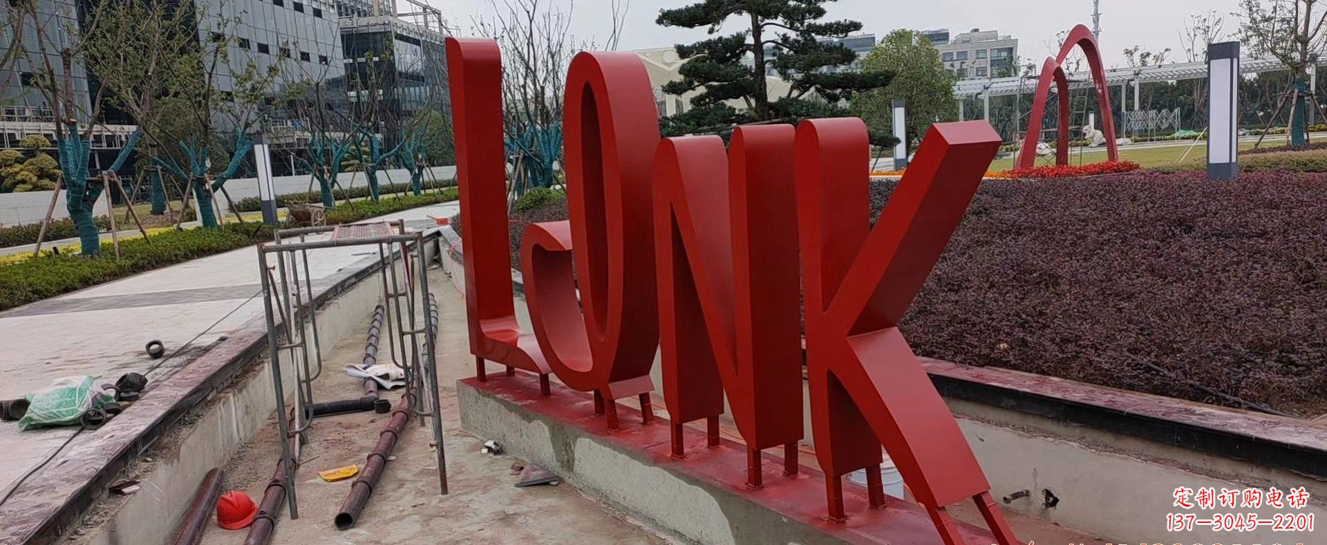 新乡不锈钢字母景观雕塑把美丽带入城市