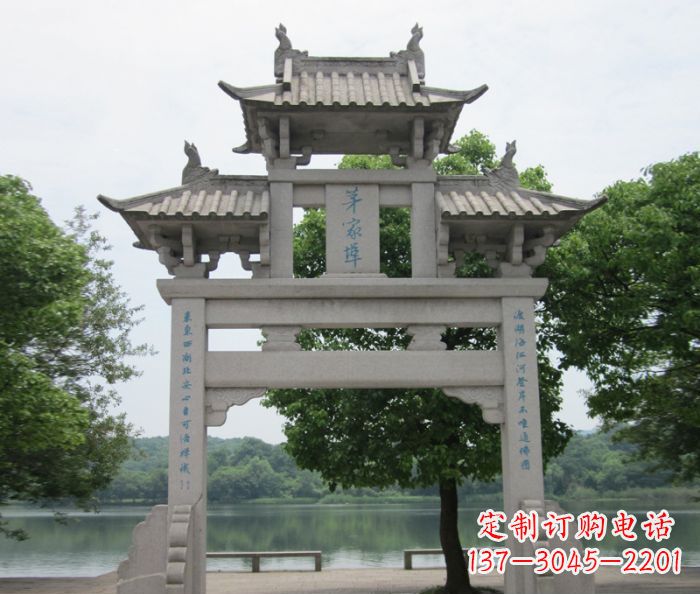 新乡大理石单门牌楼雕塑精美的艺术瑰宝