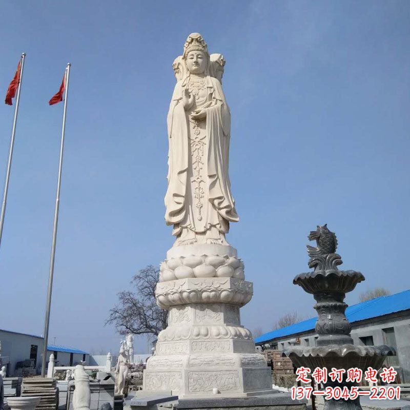 新乡中领雕塑汉白玉三面观音石雕
