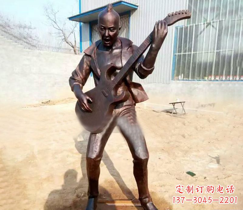 新乡弹吉他的公园人物铜雕