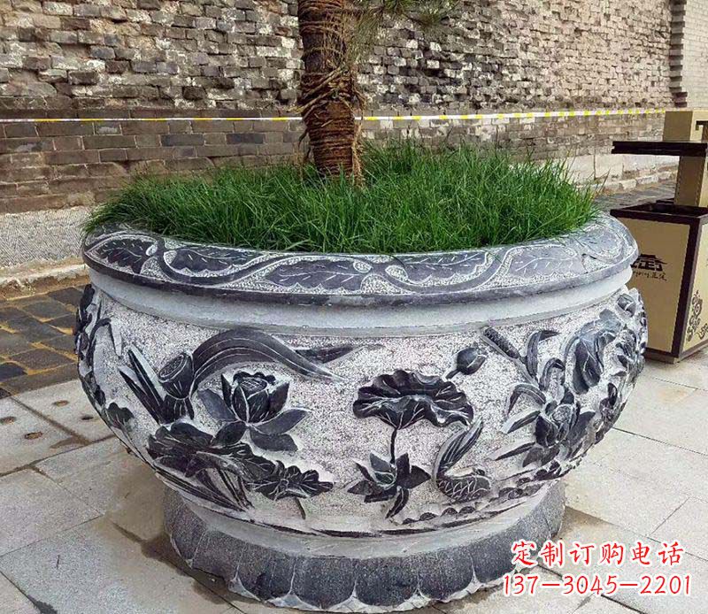新乡精美花盆雕塑,点亮你的道路景观