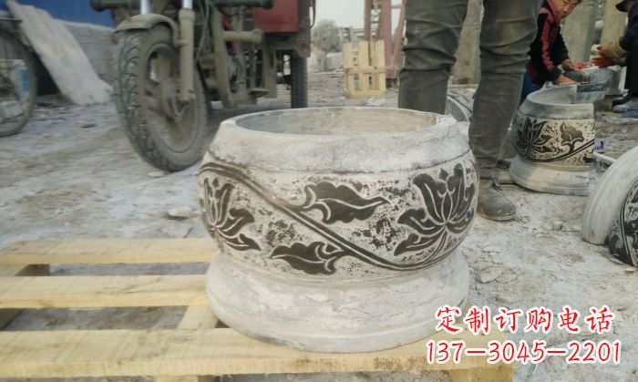 新乡仿古圆形水缸石雕塑