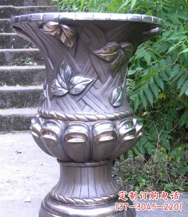 新乡玻璃钢花盆雕塑