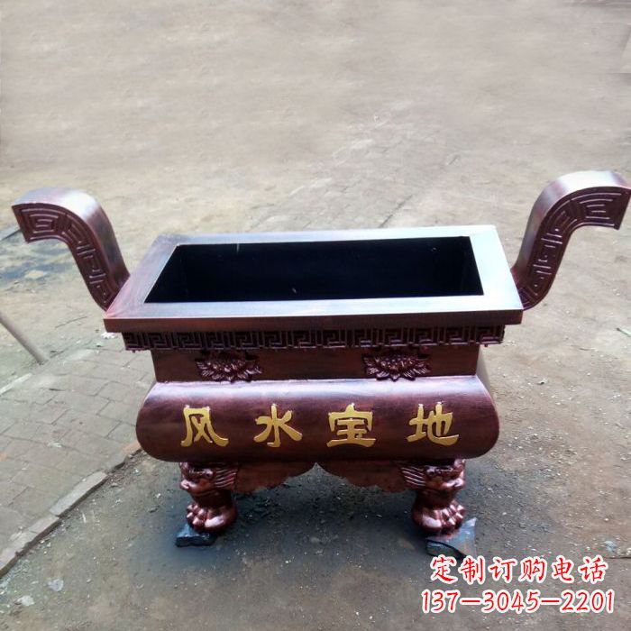 新乡精美香炉铜雕