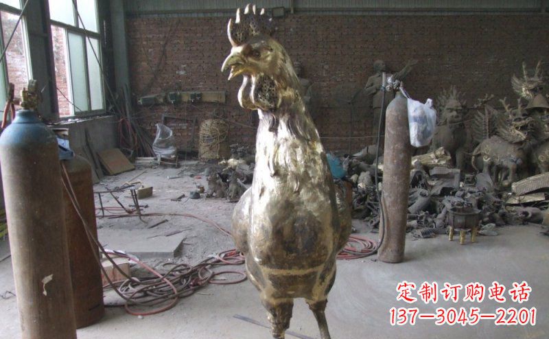 新乡公鸡铸铜动物铜雕