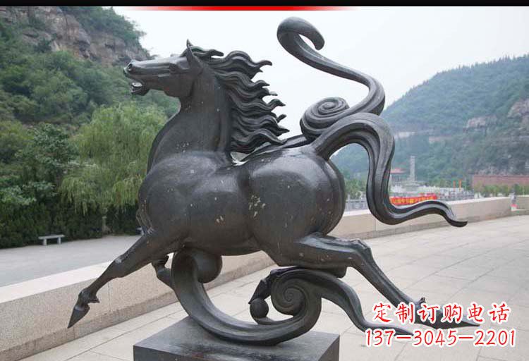 新乡公园奔马铜雕 (2)