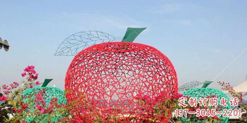 新乡高品质镂空不锈钢苹果雕塑