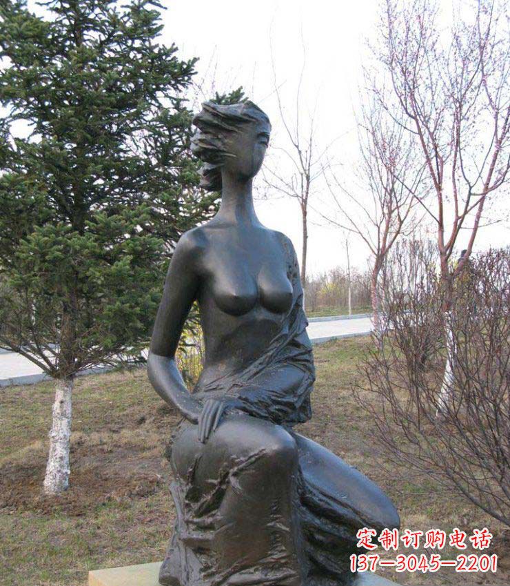 新乡公园抽象女人人物铜雕1