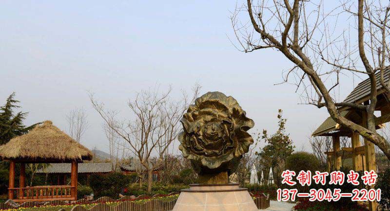 新乡公园大白菜景观铜雕