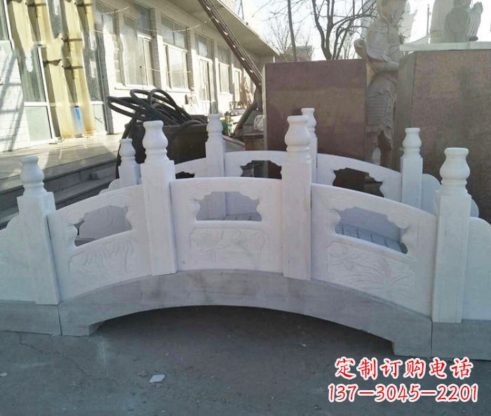 新乡大理石拱桥雕塑