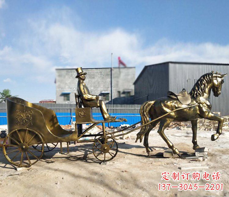 新乡公园景观坐着马车的人物铜雕