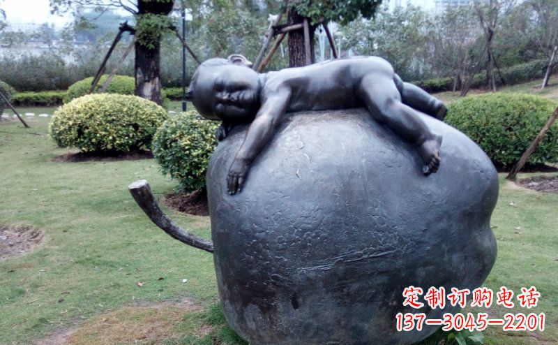 新乡精致可爱的苹果雕塑