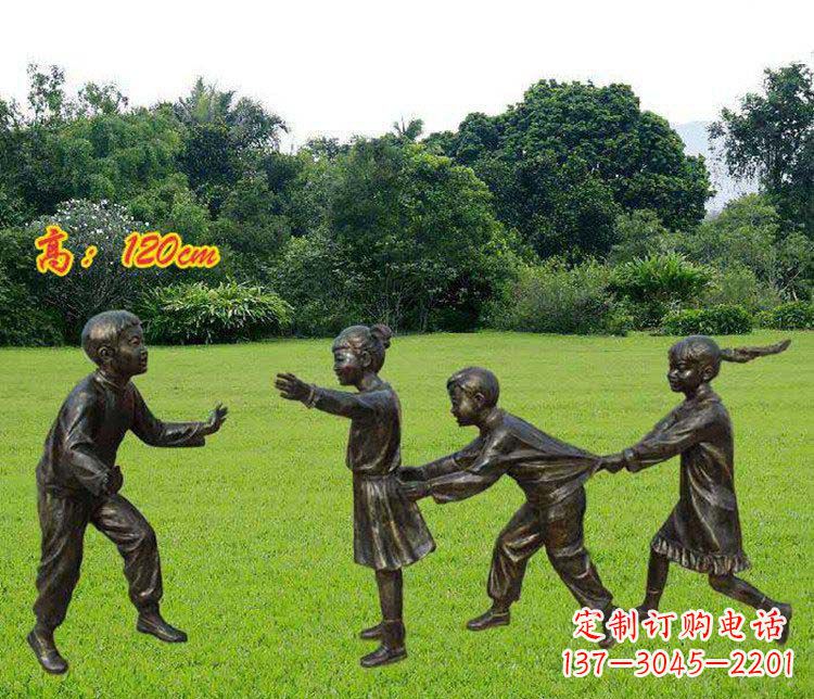 新乡公园玩老鹰捉小鸡的儿童小品铜雕 (2)