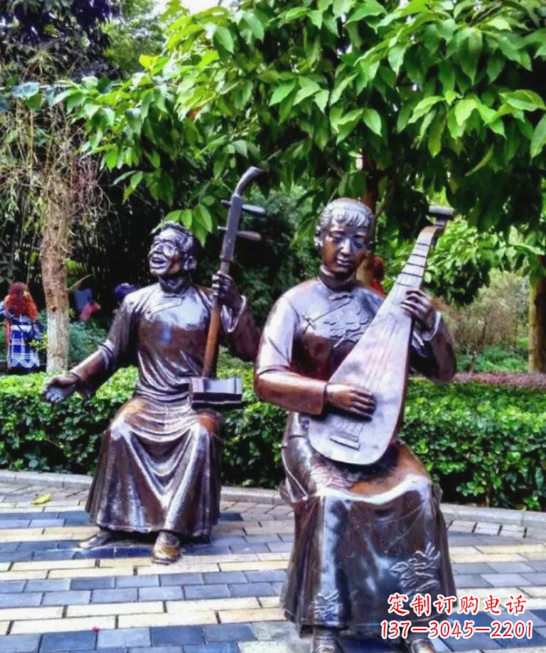 新乡以音乐为灵感原点的二胡铜雕