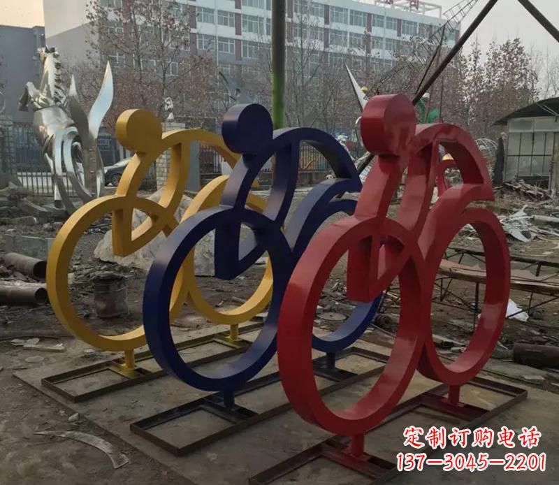 新乡中领雕塑推出的自行车雕塑是一件别具一格的…