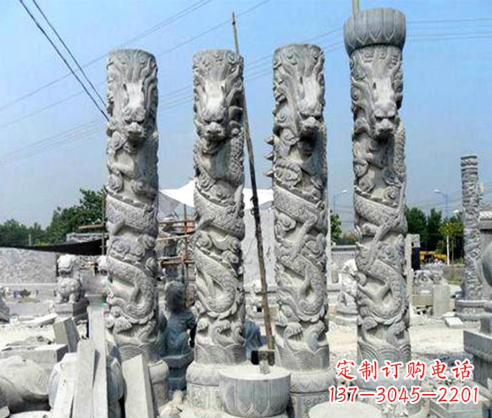 新乡浩大神秘的龙柱石雕