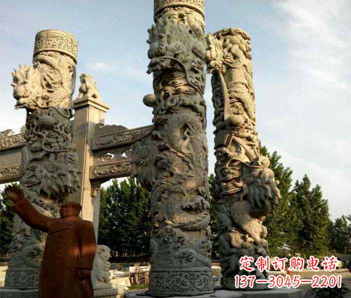 新乡中领雕塑推出的震撼龙柱大理石雕,是一种典…