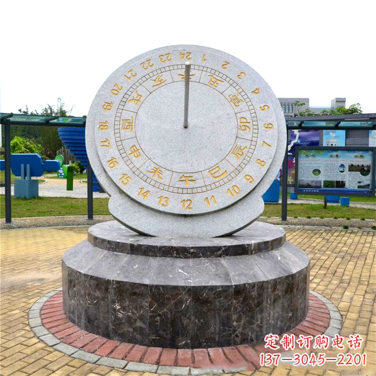新乡与众不同的精美日晷石雕塑