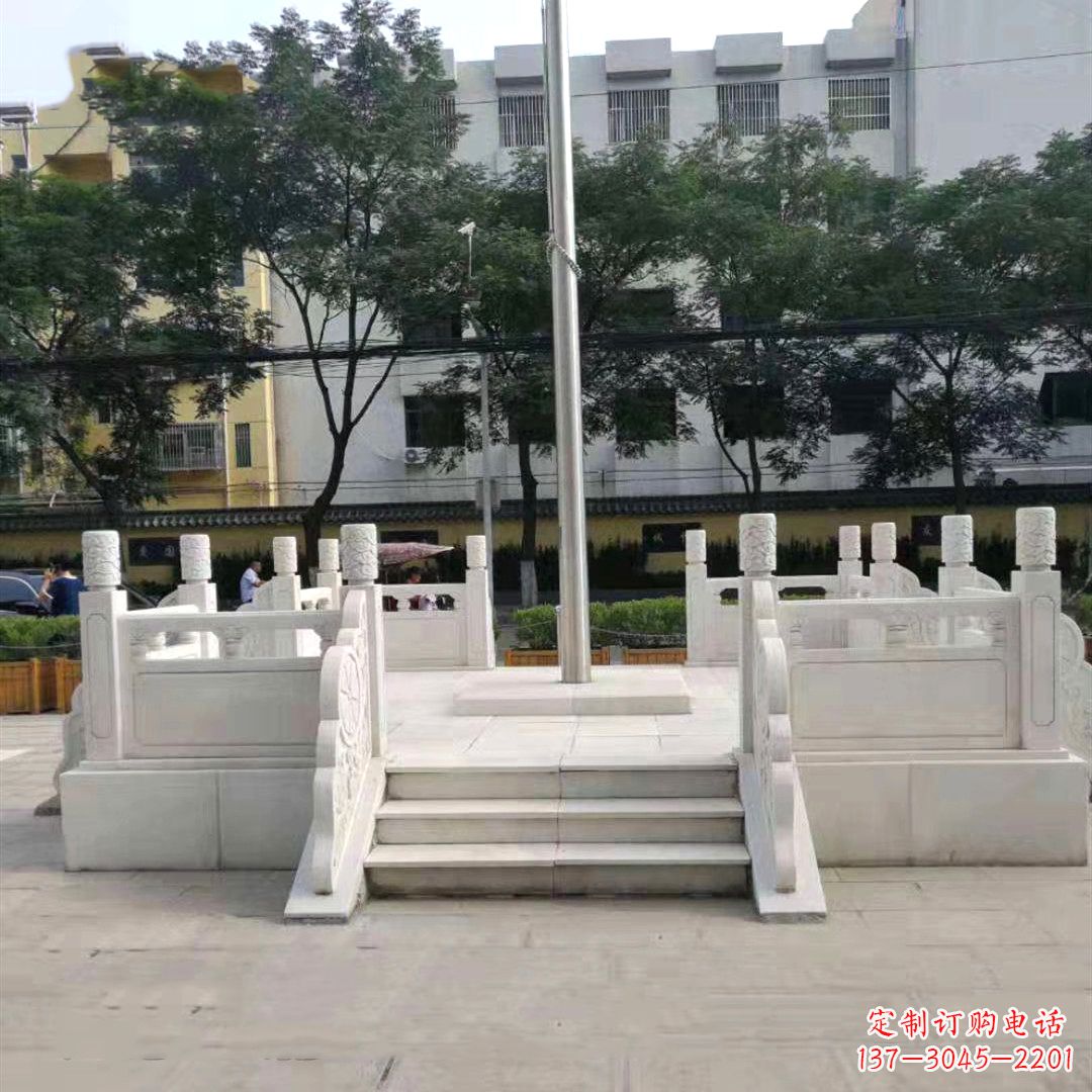 新乡中领雕塑专注于高质量的雕塑定制，在过去的…
